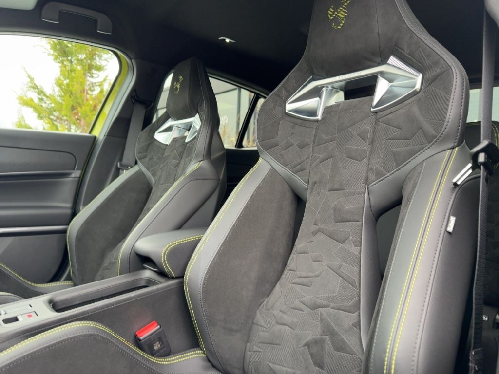 Fahrzeugabbildung Abarth 600e 280PS, Sabelt-Sitze