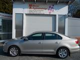 Volkswagen Jetta VI 47.000 km 1.Hand,sehr gepflegt,TÜV neu - VW Jetta mit Anhängerkupplung