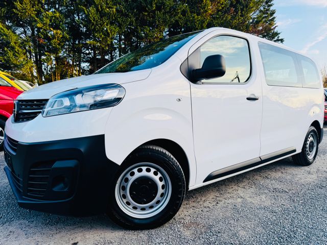 Opel Vivaro Kombi M L2/9 Sitze/Scheckheftgepflegt