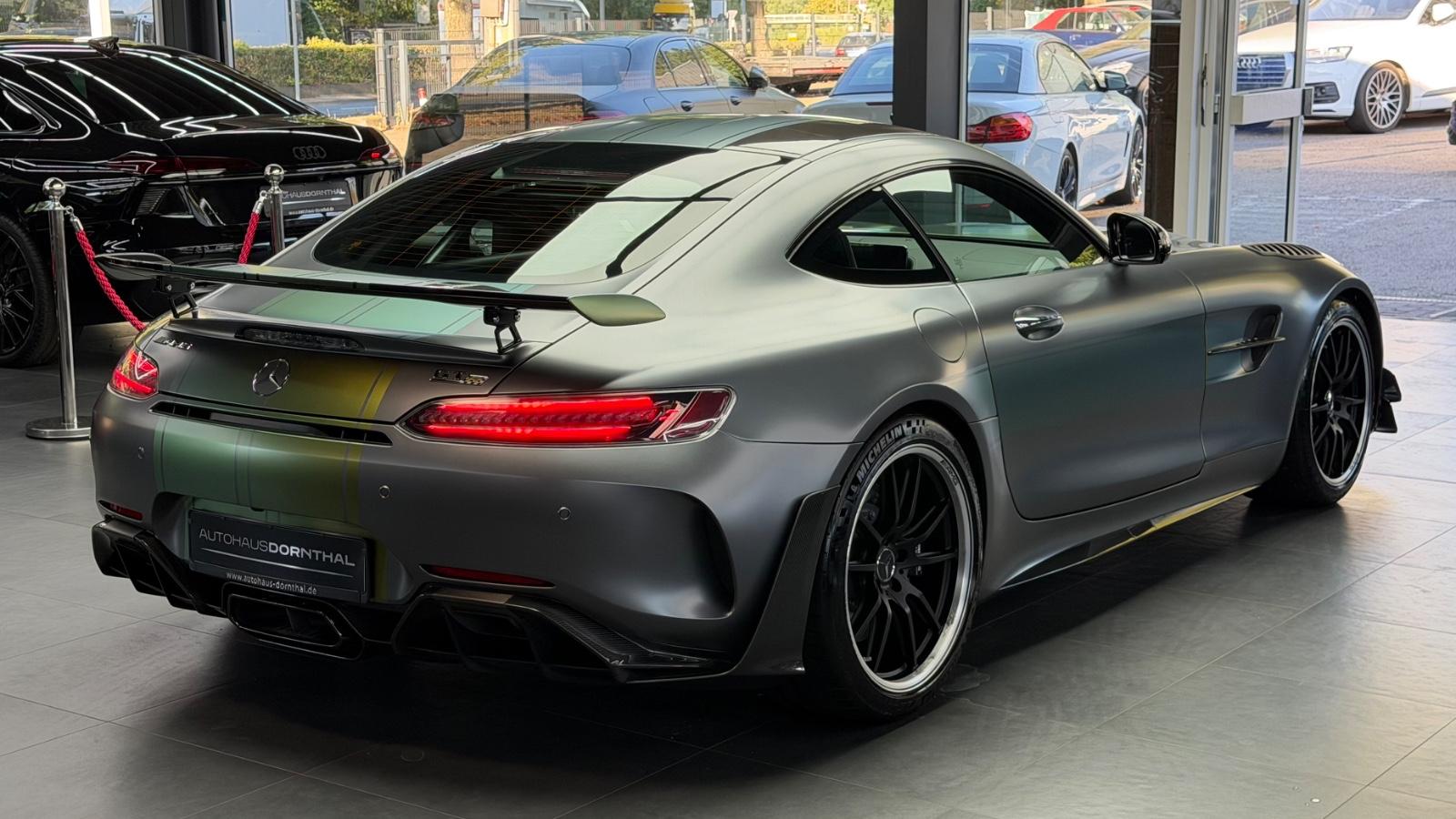 Mercedes-Benz AMG GT R PRO Coupe 1of750 TRACK/CARBON/BURM/KAME