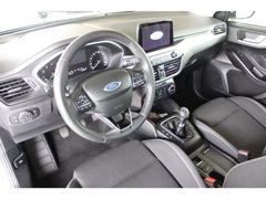 Fahrzeugabbildung Ford Focus Cool & Connect,viele Extras,Top-Zustand