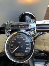 Harley-Davidson Softail Breakout - gebrauchte Motorräder in Rostock