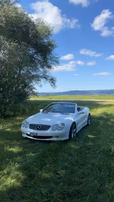 Mercedes-Benz SL 500 - - weiße Mercedes-Benz SL 500