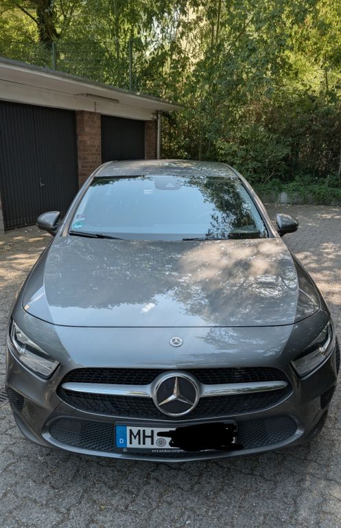 Image of Mercedes-Benz A 200