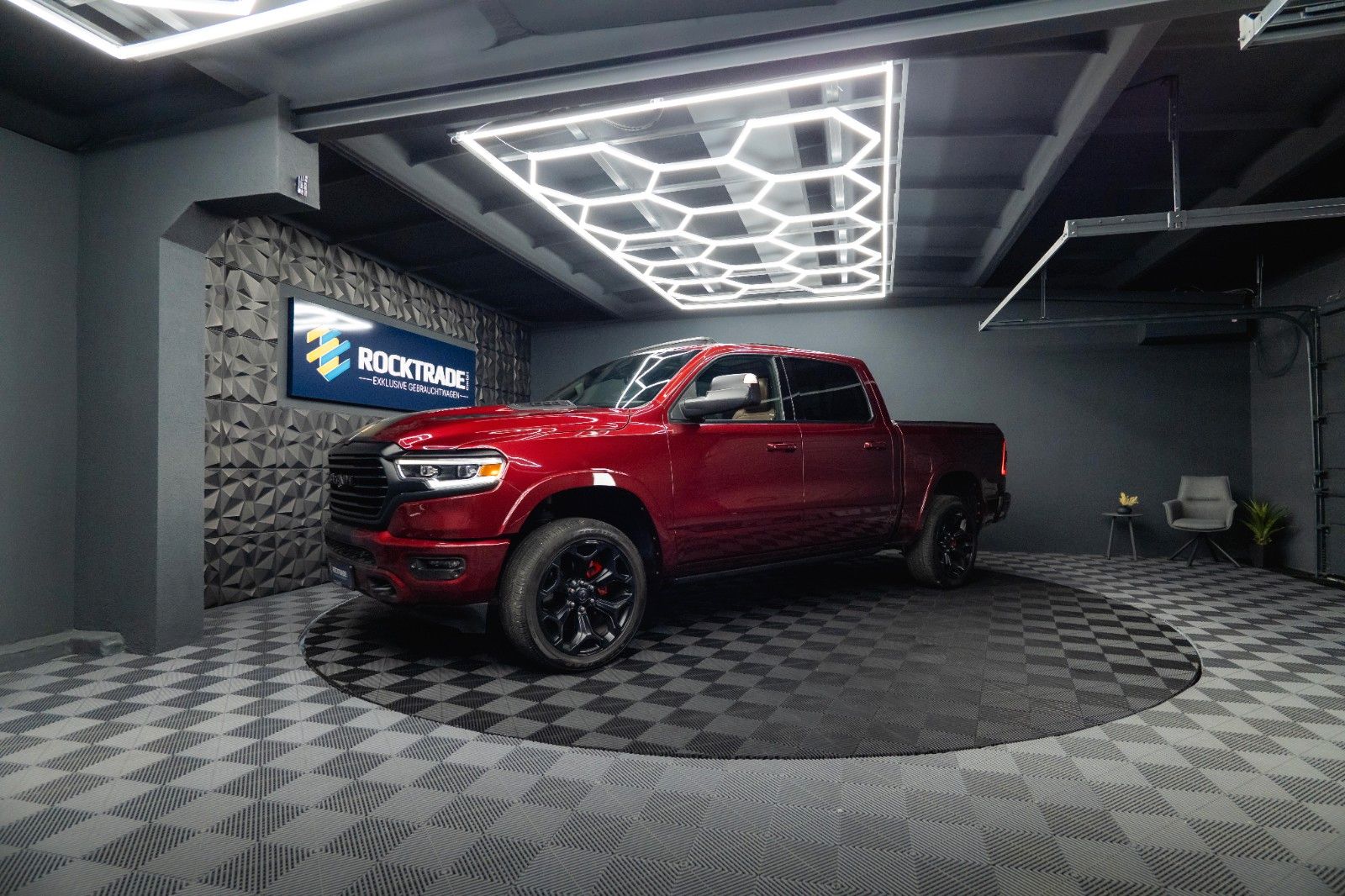 Fahrzeugabbildung Dodge RAM 5.7 V8 HEMI 4x4 LIMITED LONGHORN 100%Options