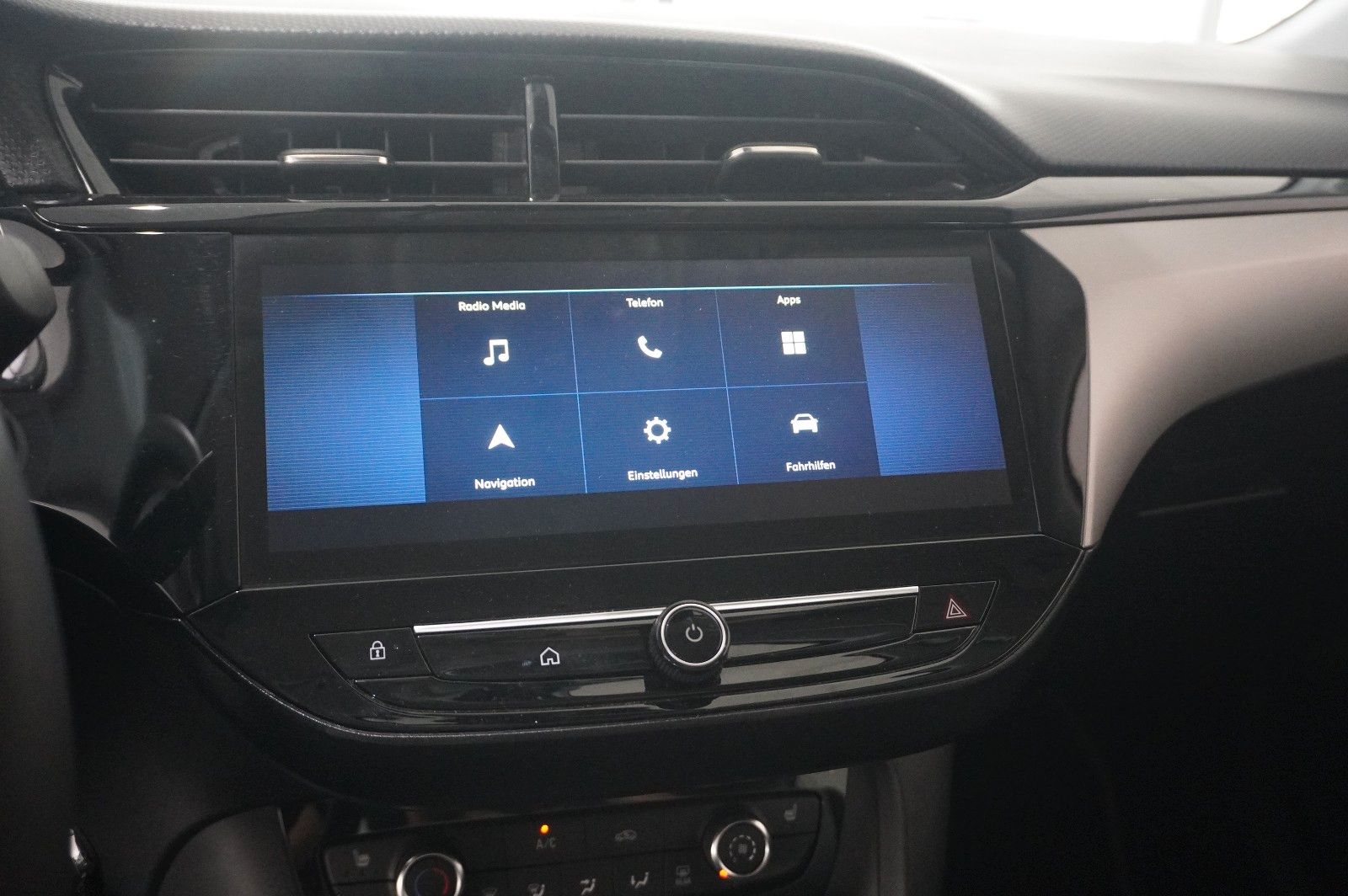 Fahrzeugabbildung Opel Corsa F 1.2 FACELIFT NAVI/LED/KAMERA/VIRT./DAB+