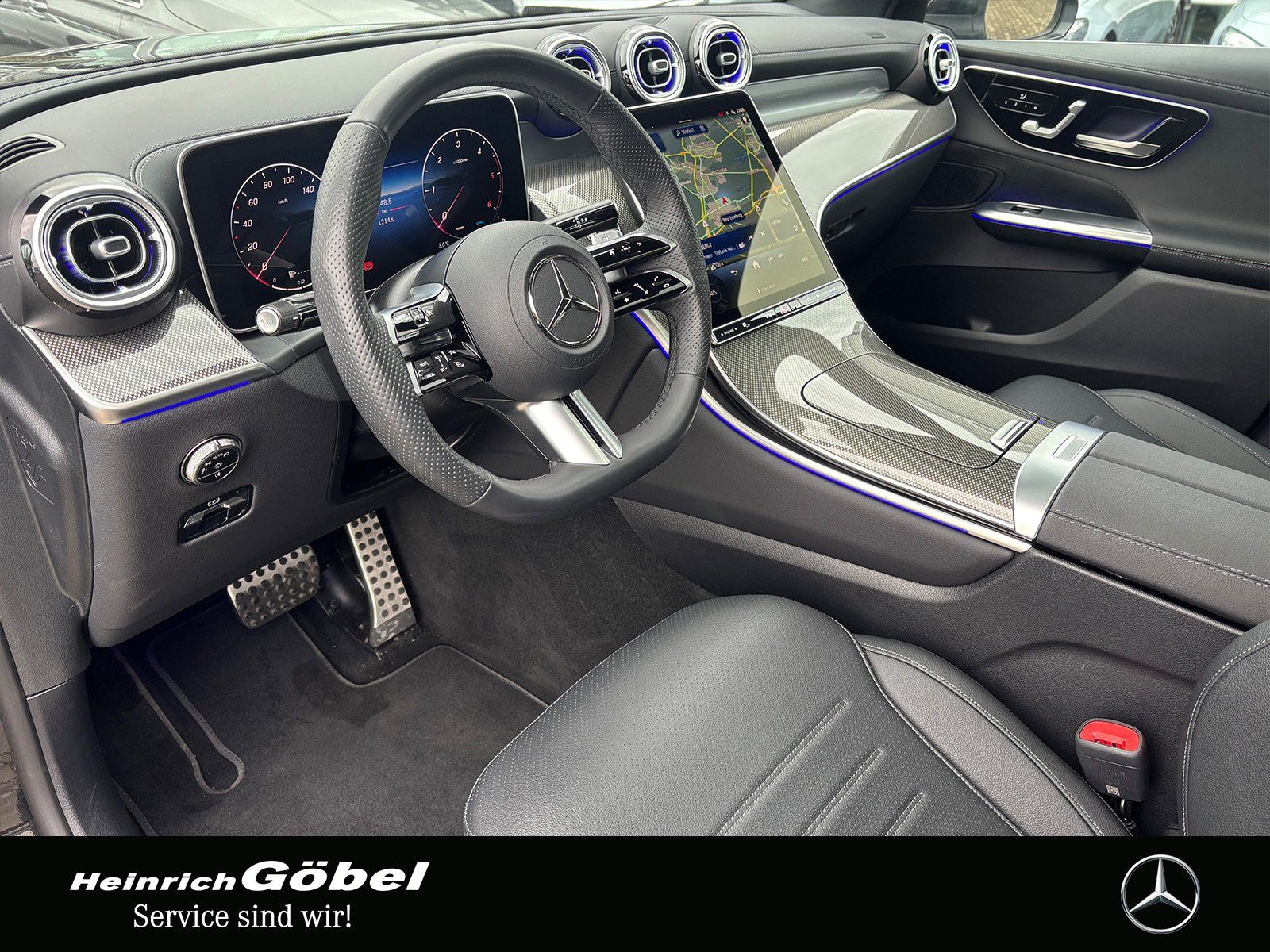 Fahrzeugabbildung Mercedes-Benz GLC 220 d 4M Coupé AMG*PANO*AHK*MEMORY*360°KAMER