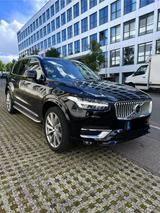 Volvo XC90 B6 AWD Inscription/HUD/Pano/Kamera - Volvo XC90 Inscription mit Benzin-Antrieb