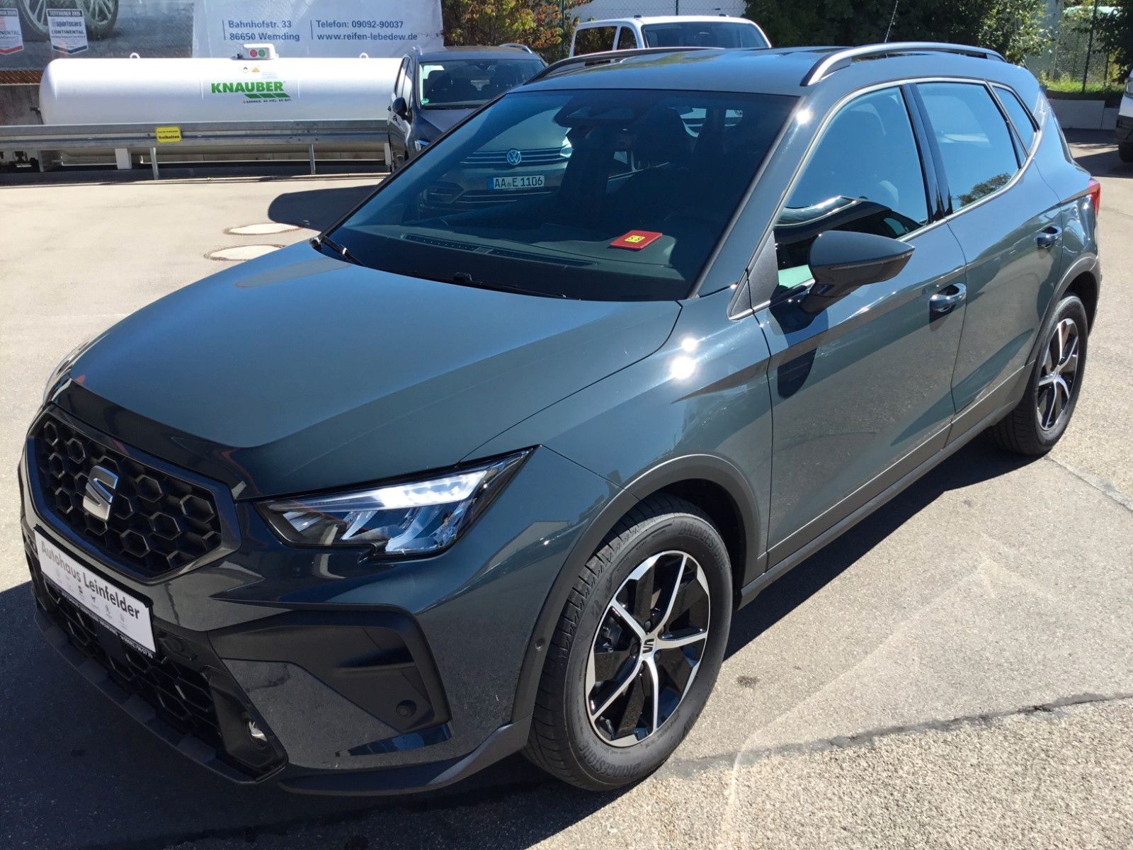 Fahrzeugabbildung SEAT Arona 1.0 TSI Style DSG+AHK+ACC+Navi+Kamera