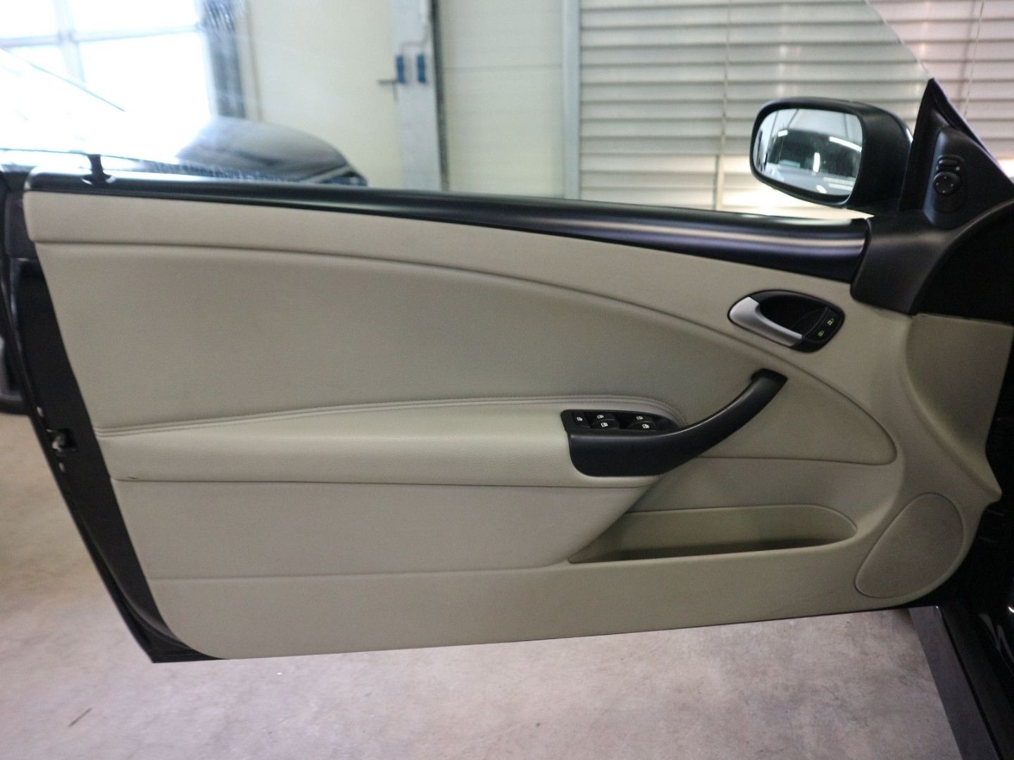 Fahrzeugabbildung Saab 9-3 Cabriolet 1.9 TiD Vector Leder Navi PDC SHZ