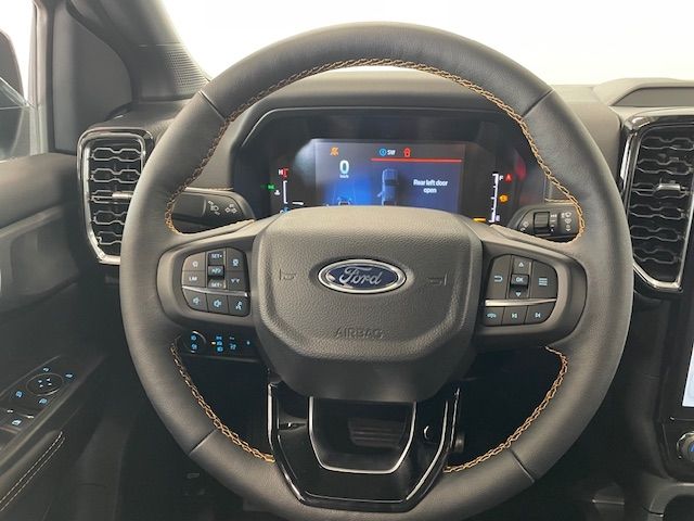 Fahrzeugabbildung Ford Ranger Wildtrak e-4WD Doppelkabine 2.0 Ecoblue K
