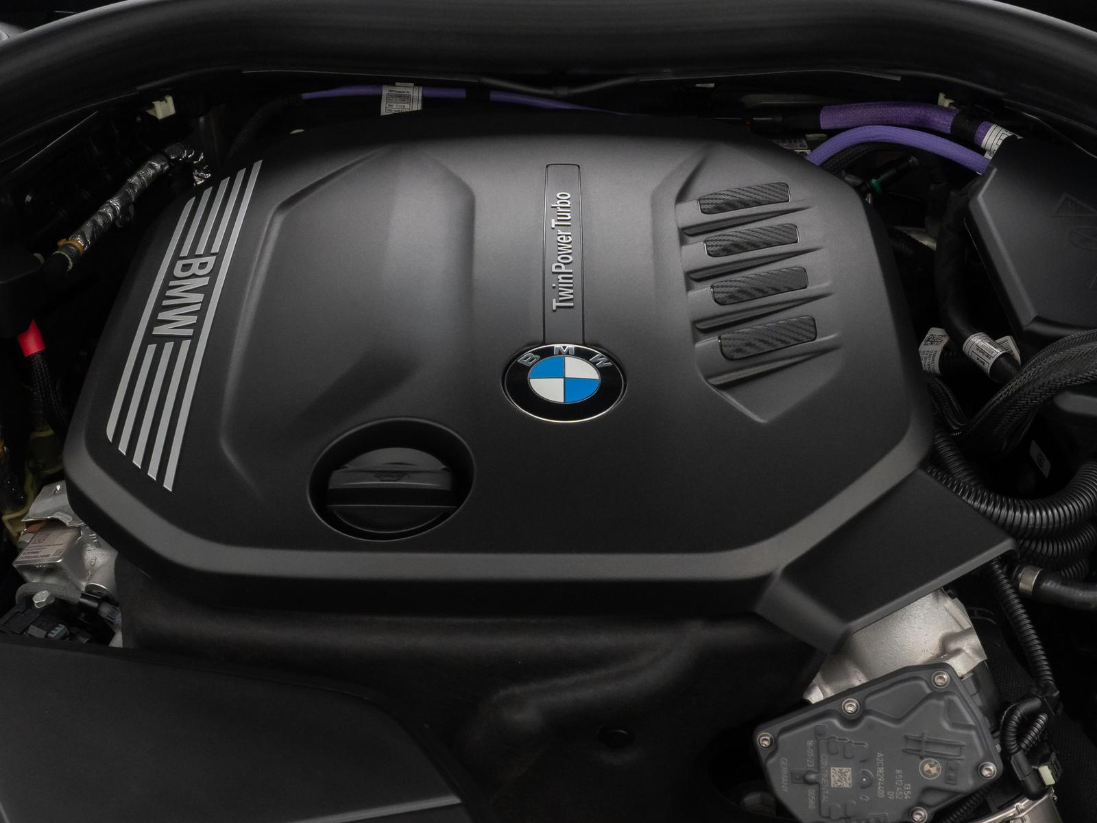 BMW 520d xD M Sport HUD DAB Alarm H/K Kamera AHK 19"