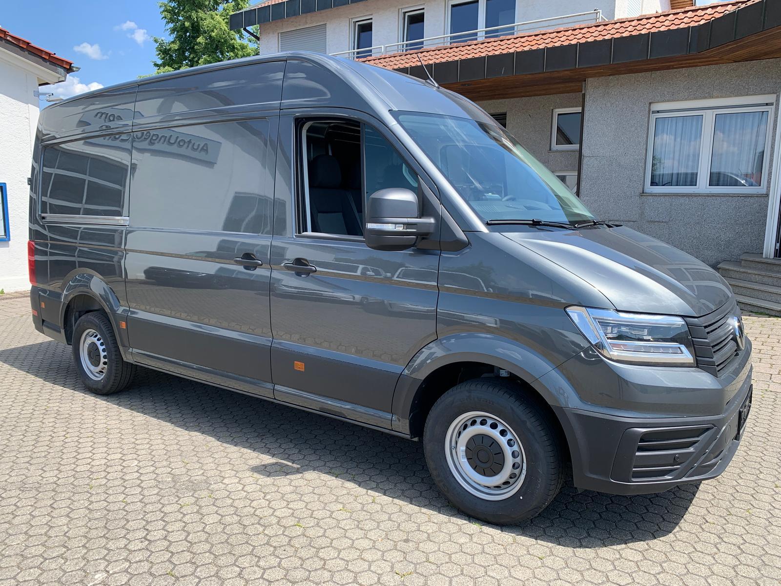 Volkswagen Crafter Kasten 35 MR Hochdach 4MOTION LED AHK