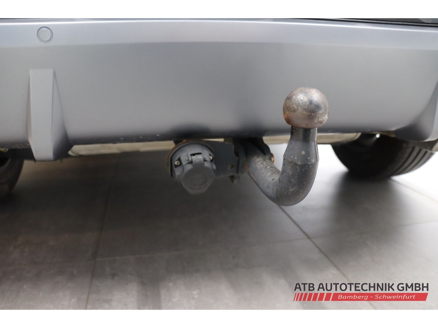 Fahrzeugabbildung Hyundai Tucson Trend Hybrid 1.6 T-GDi 2WD AHK Navi LED
