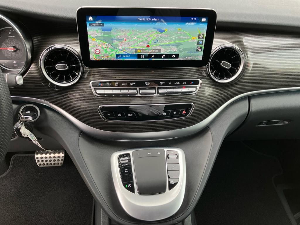 Fahrzeugabbildung Mercedes-Benz V 300 d extralang 4x4 * Edition AMG Night