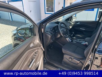Ford Kuga - 9