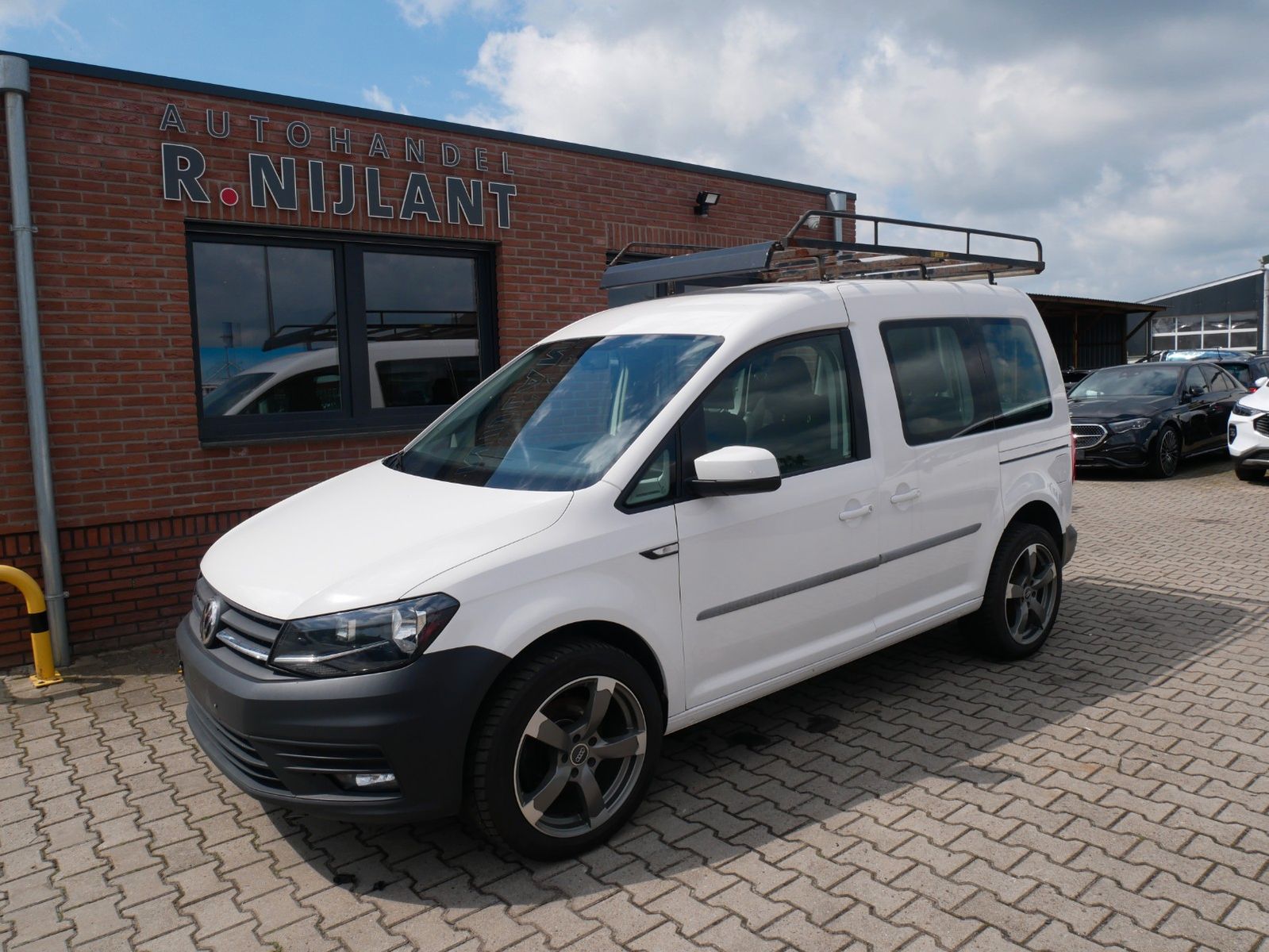 VW Caddy