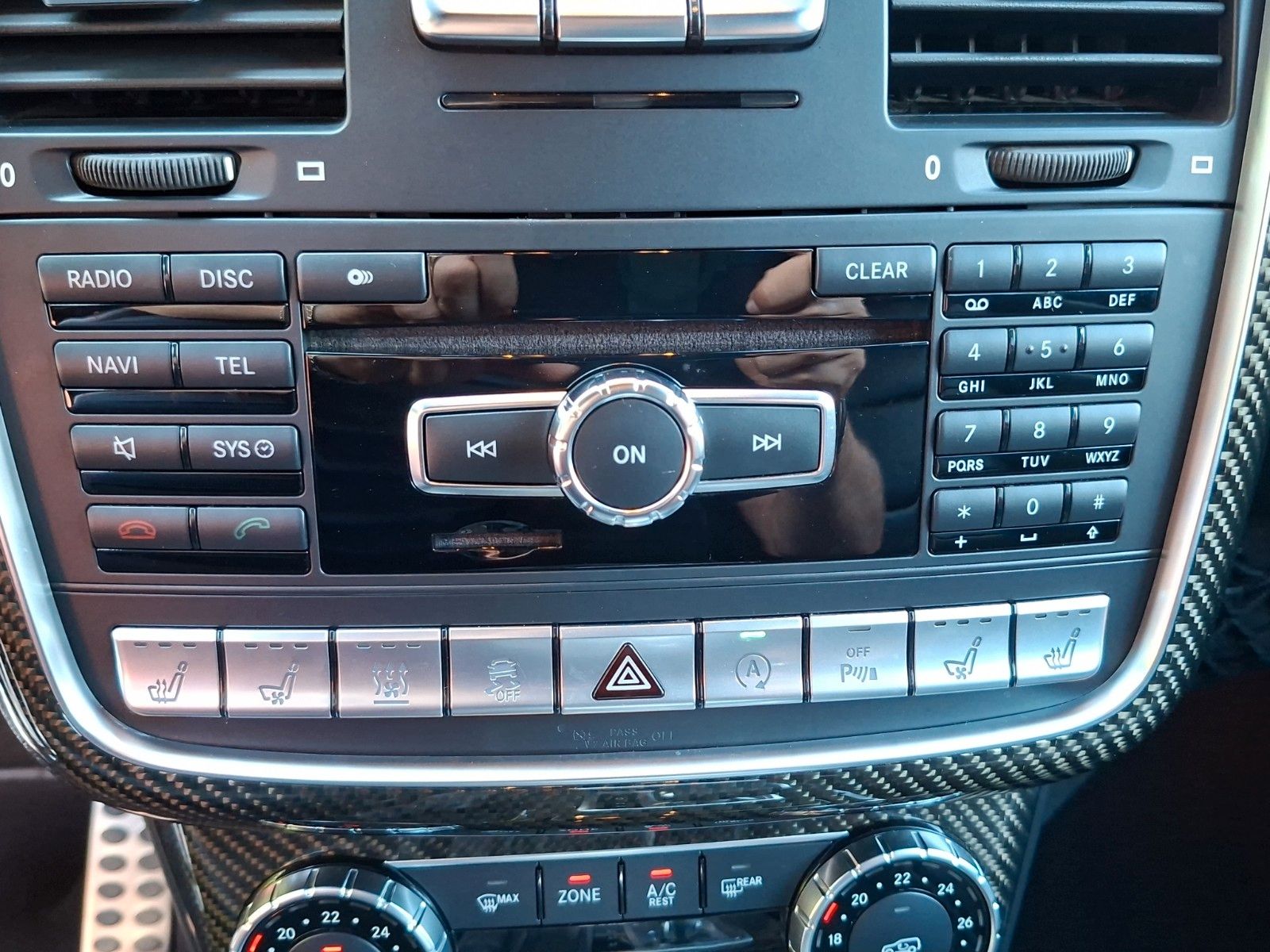 Fahrzeugabbildung Mercedes-Benz G350d AMG-Line* Night-Paket*AHK*H&K*SHZ**