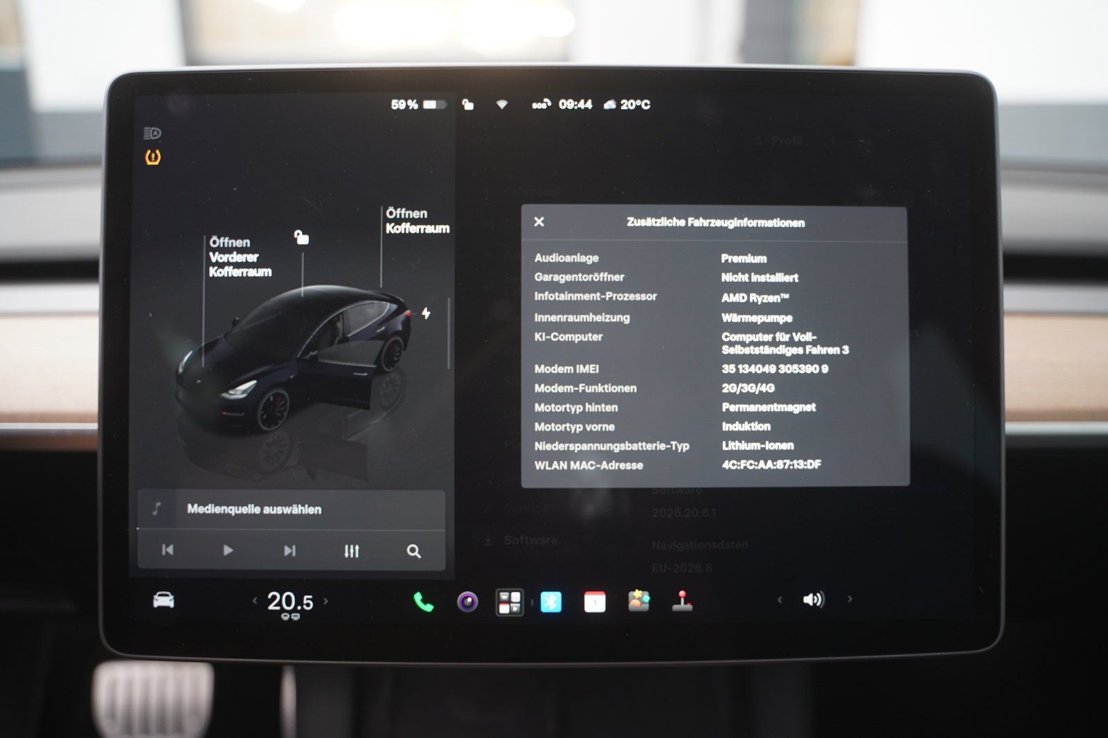 Tesla Model 3 Performance 1. Hand foto 13