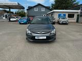 Hyundai i30 cw FIFA WM Edition /KLIAM/EFH/BC - Hyundai i30 aus 2011 mit Benzin-Antrieb: Kombi