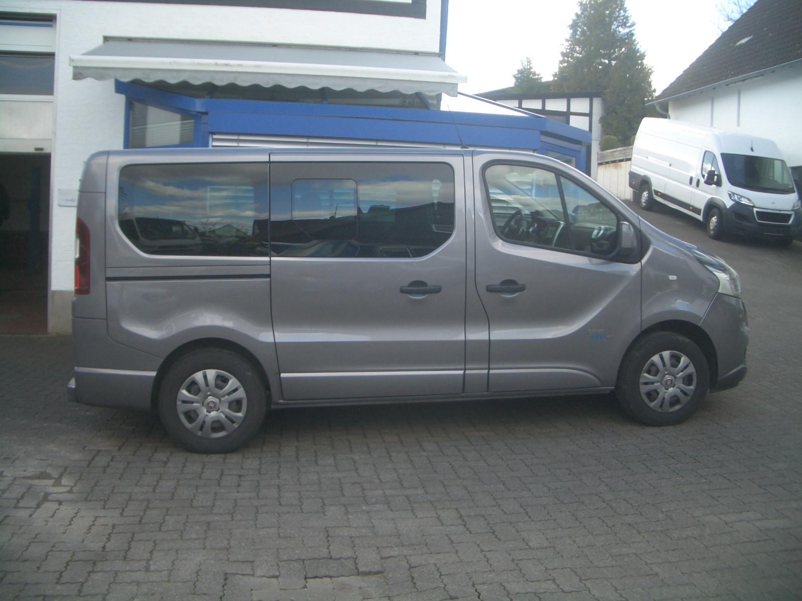 Fiat Talento Kombi  Family 2x Schiebetür 8 Sitze Navi