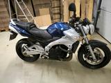 Suzuki GSR 600 - SUZUKI 2007 600 GSR