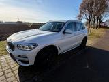 BMW X3 xDrive20d xLine AT AHK Vollleder - BMW X3 von privat