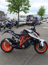 KTM 1290 Super Duke R mit 1 Jahr Gewährleistung Mont - Offers