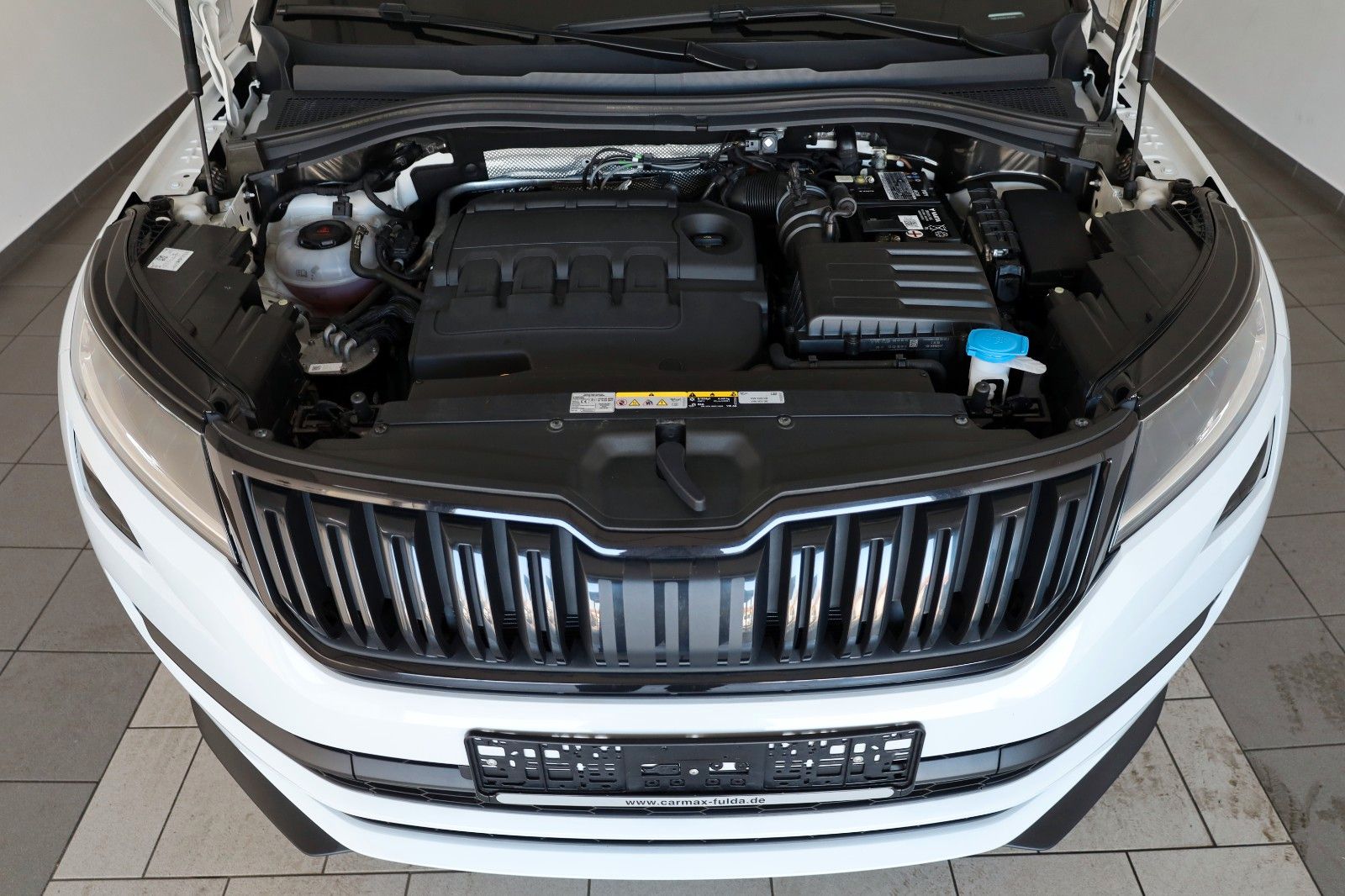 Fahrzeugabbildung SKODA Kodiaq Sportline 4x4 Leder,Navi,LED,PanDach,ACC