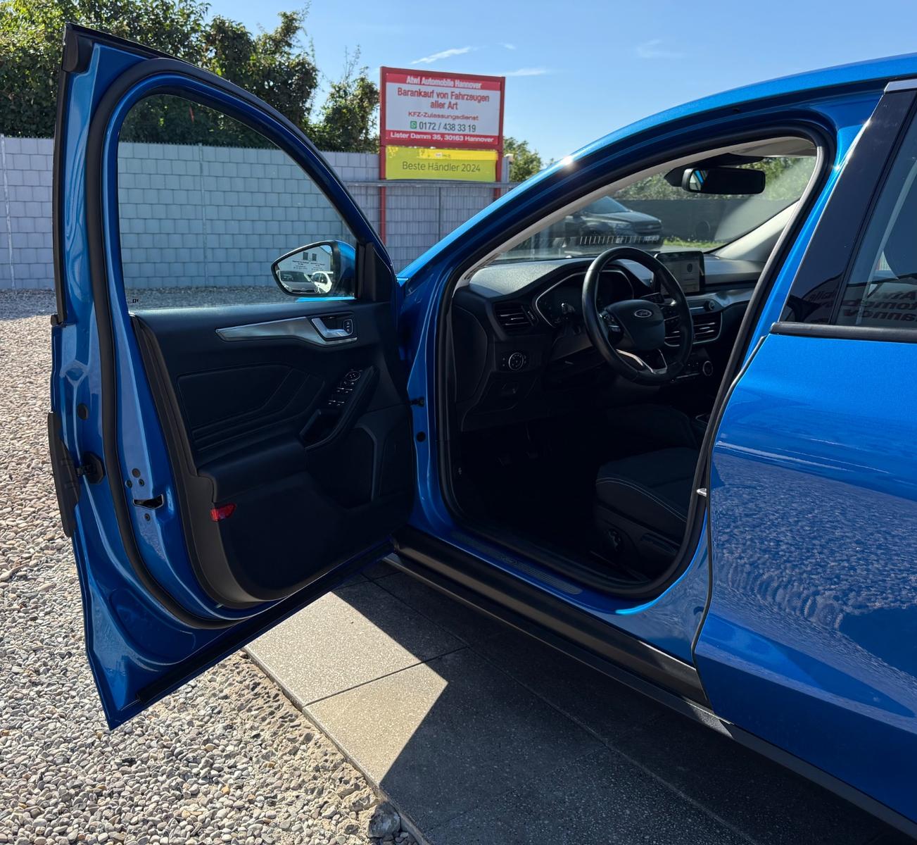 Ford Focus Titanium Sportsitze Sport Lenkrad