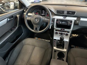 Volkswagen Passat Variant Trendline *2. Hand*Klima*SHZ*MP3*