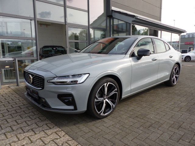 Volvo S60 Ultimate Dark B5 AWD Aut.EU6d*PANO*LEDER*4X4