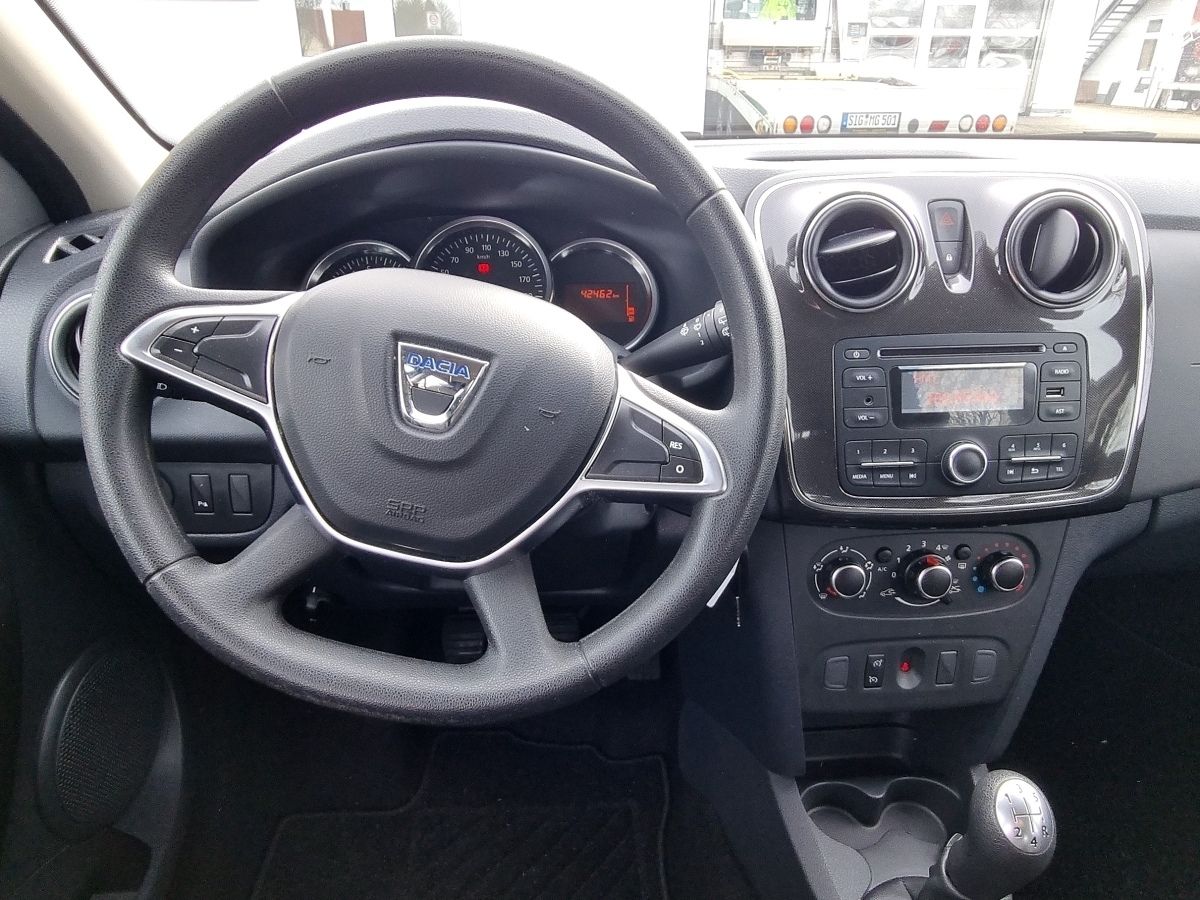 Fahrzeugabbildung Dacia Sandero Comfort SCe 75