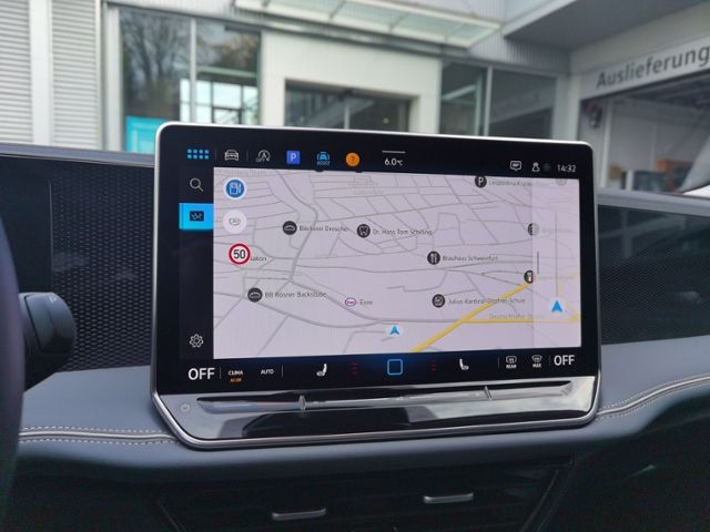 Passat 1.5 eTSI Business AHK+NAVI 7-Gang-DSG