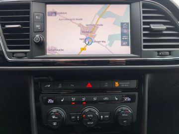 Seat Leon Cupra 290*DSG*Navi*LED*SHZ*PDC*