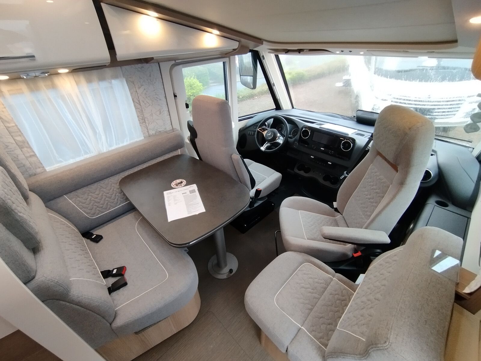 Fahrzeugabbildung Carthago C2-tourer I 147 RB LE L comfort Mercedes,TV,Navi