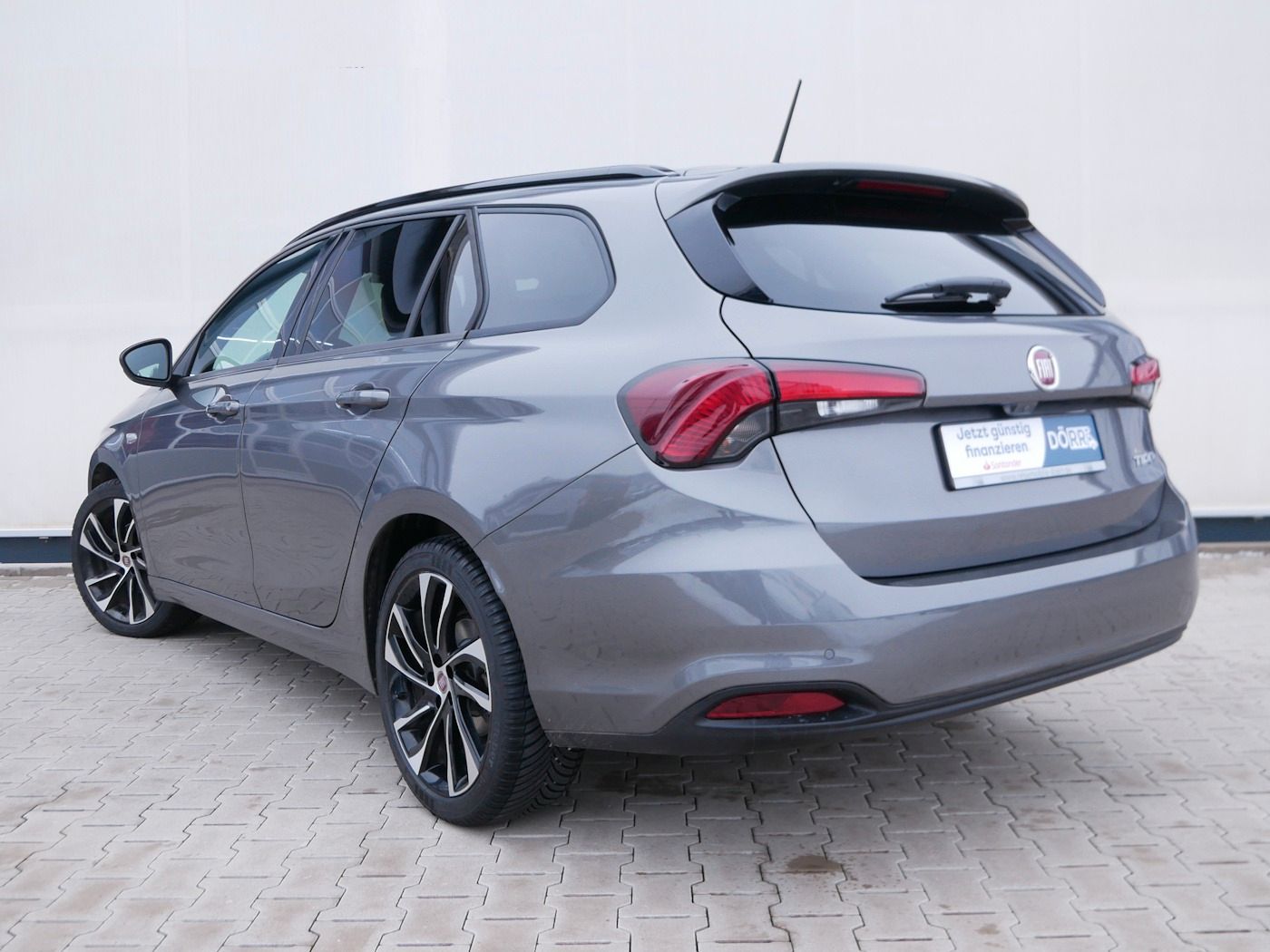 Fahrzeugabbildung Fiat Tipo Kombi 1.4 T-Jet S-Design Kamera NAVI SHZ AL