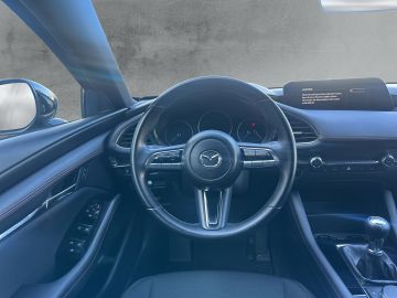Mazda 3 - 10