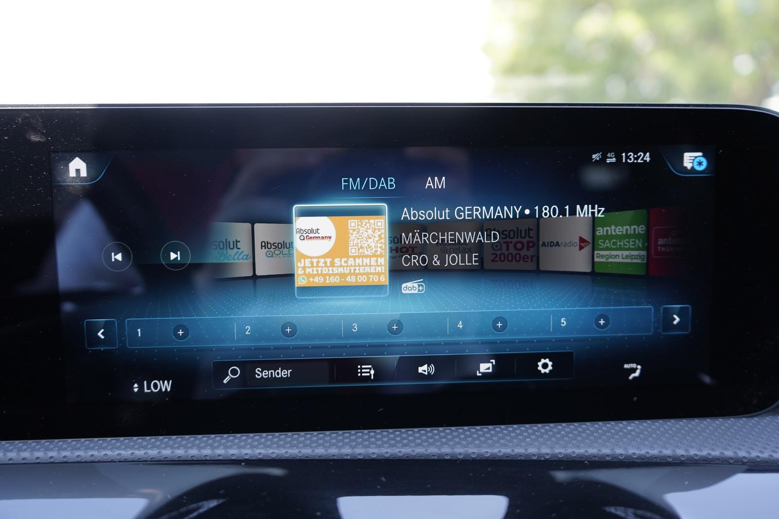 Mercedes-Benz CLA SB AMG Line LED Navi Alcantara Keyless, миниатюра 15