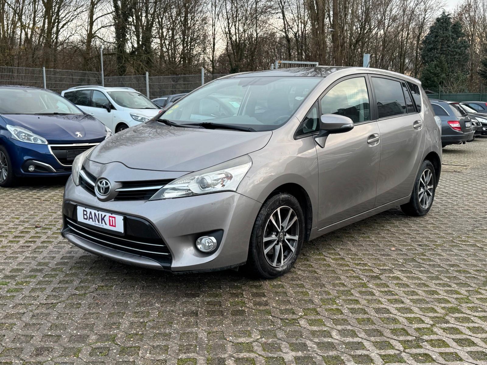 Toyota Verso Basis 1,6d/NAVI/SITZHEIZ/PANO/KAMERA