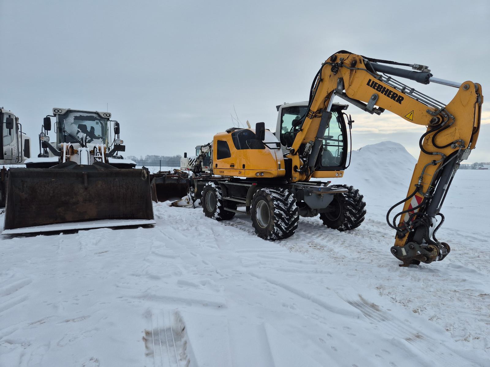 Liebherr A912 Compact, 1. Hand, Likufix SW33, 5100h
