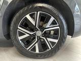 Volkswagen Touran 2.0 TDI Highline NAV+LED+ACC+FAMILY-PAKET - VW Touran Gebrauchtwagen in Oldenburg