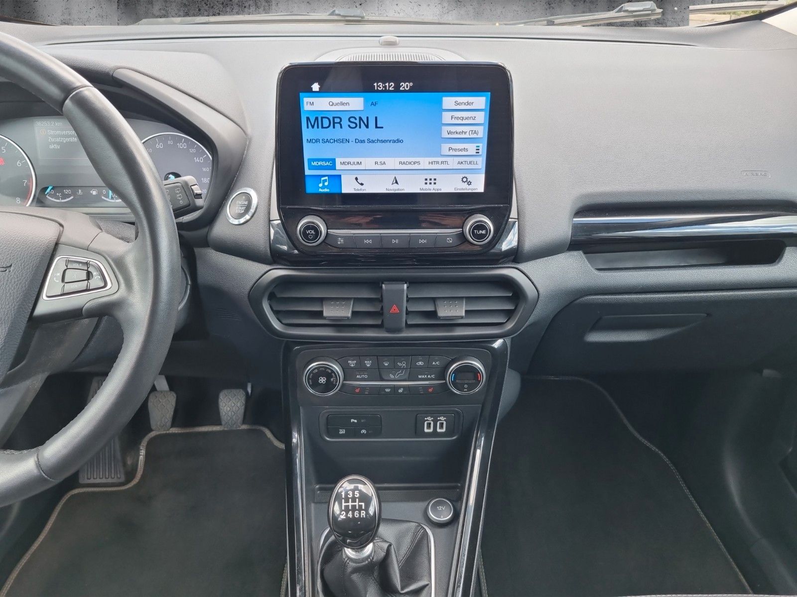 Fahrzeugabbildung Ford EcoSport Titanium