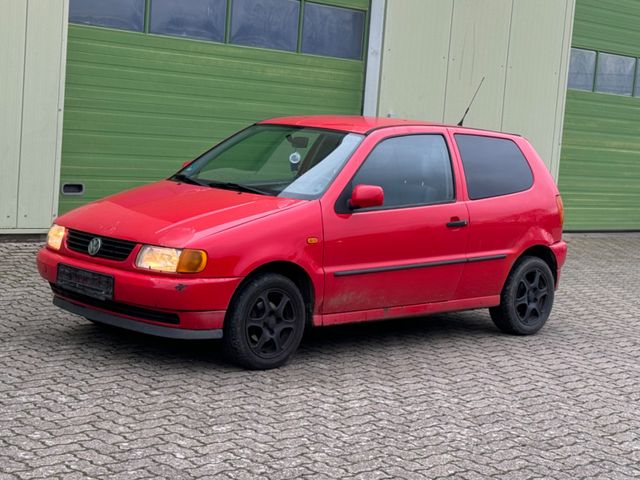 Volkswagen Polo 1.4 55kW Basis