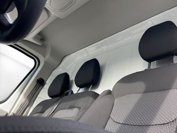 Maxus Deliver 9 Kasten L3H2 Luxury *2xPDC*CAM*LED*TEL*