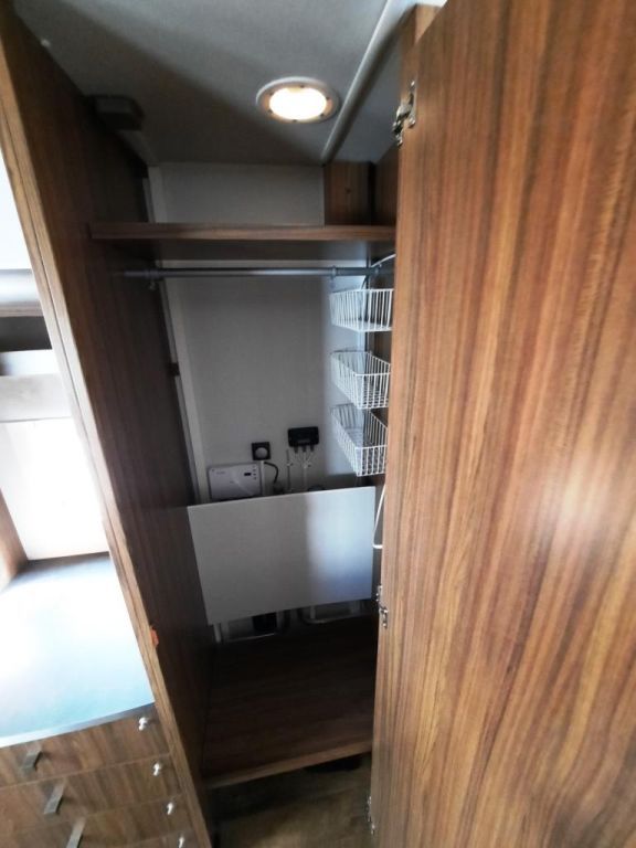 Fahrzeugabbildung Polar 730 QA Selected/Ganzjahreswohnwagen!