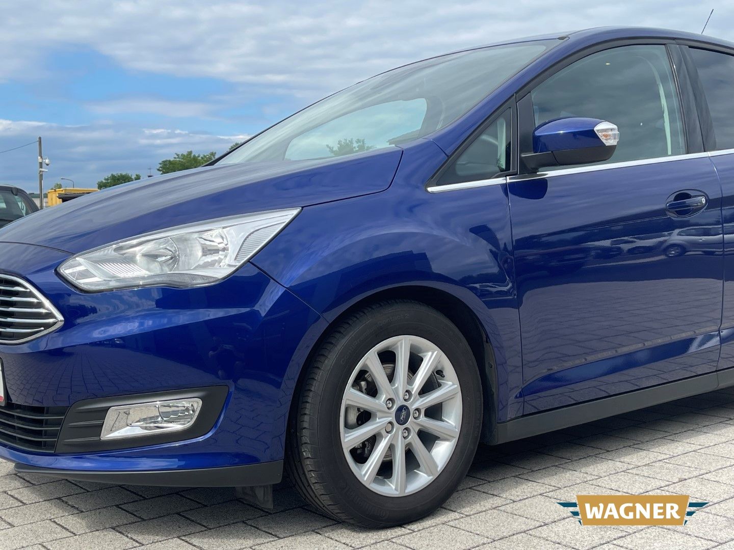 Fahrzeugabbildung Ford C-Max Titanium Klimaautomatik Sitzheizung