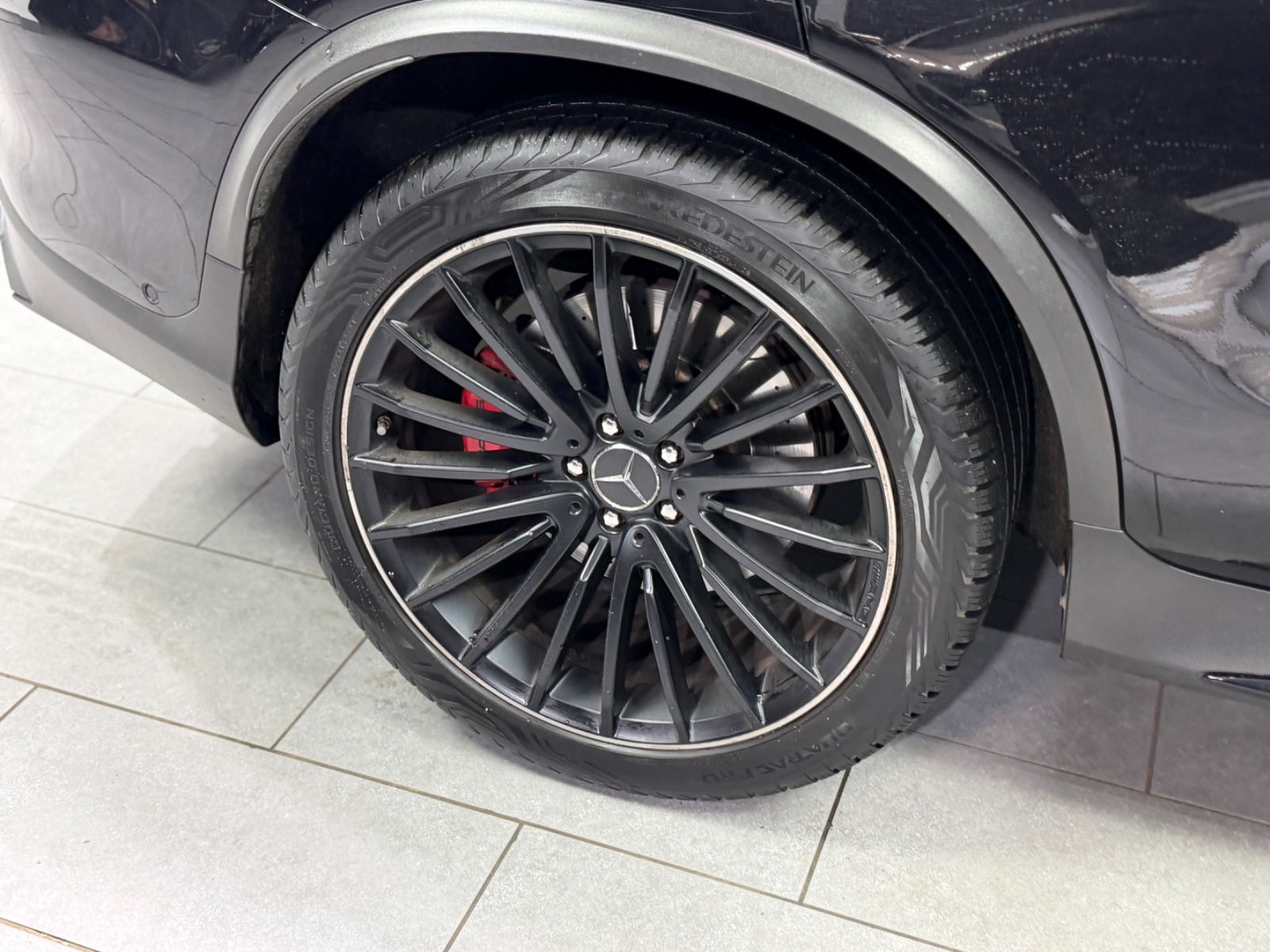 Fahrzeugabbildung Mercedes-Benz GLC 63 S AMG|BURMESTER|PANO|FACELIFT|CARBON|