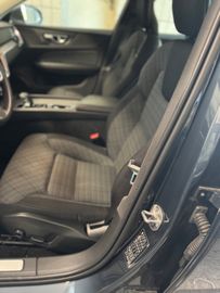 Volvo V60 - 11