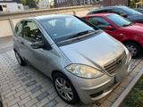 Mercedes-Benz Mercedez A- klass w 169( A 180 cdi ) - Mercedes-Benz A-Klasse W169 mit Diesel-Antrieb
